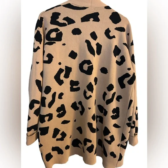 SHEIN Animal print mid length cardigan - Picture 2 of 4